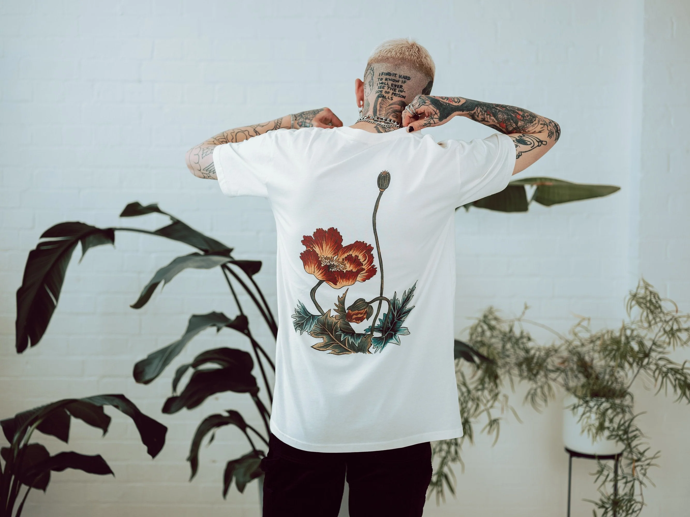 Baldo Red Off T-shirt - White