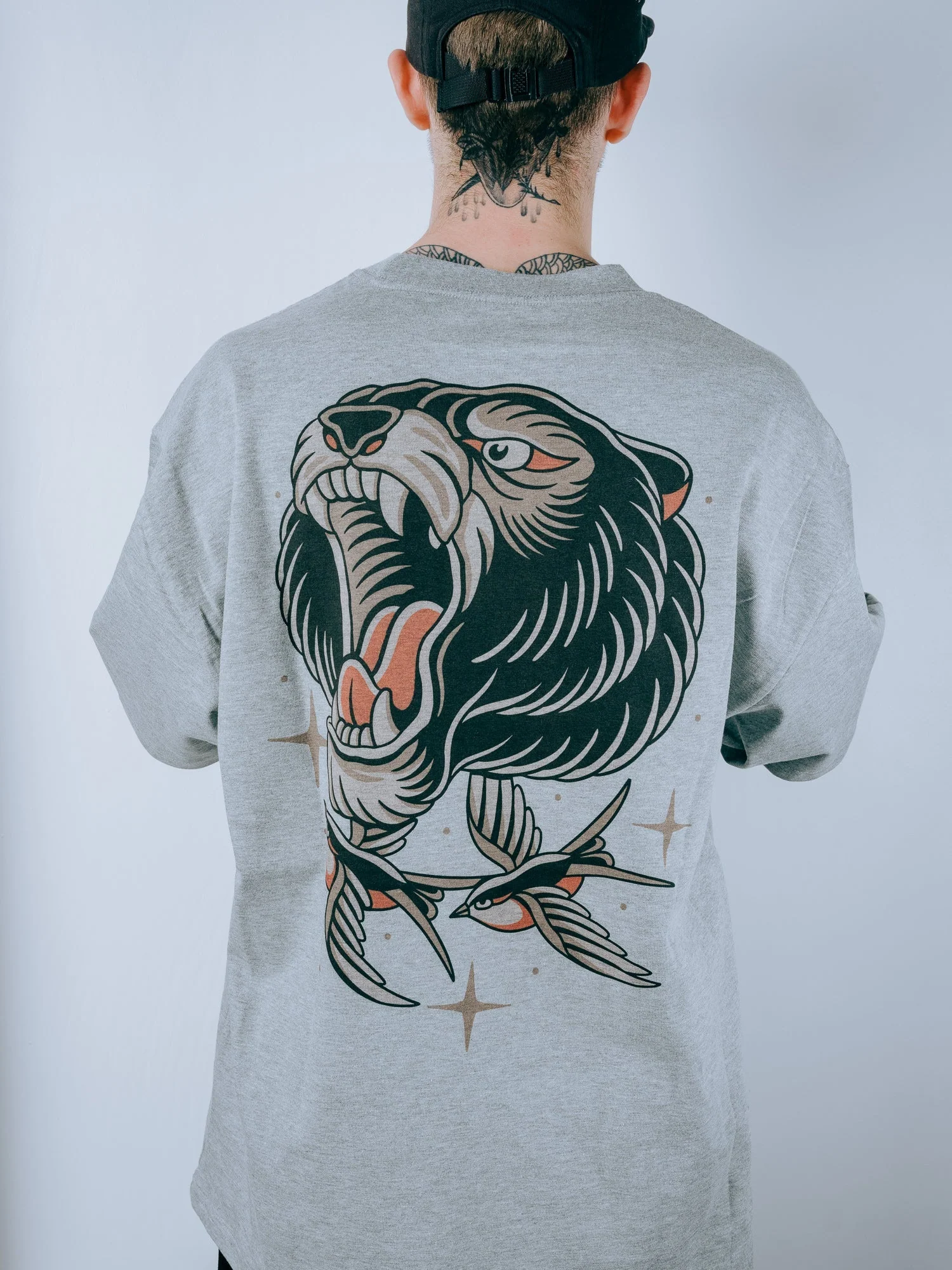 Bear Heavy T-shirt - Grey - Image 4