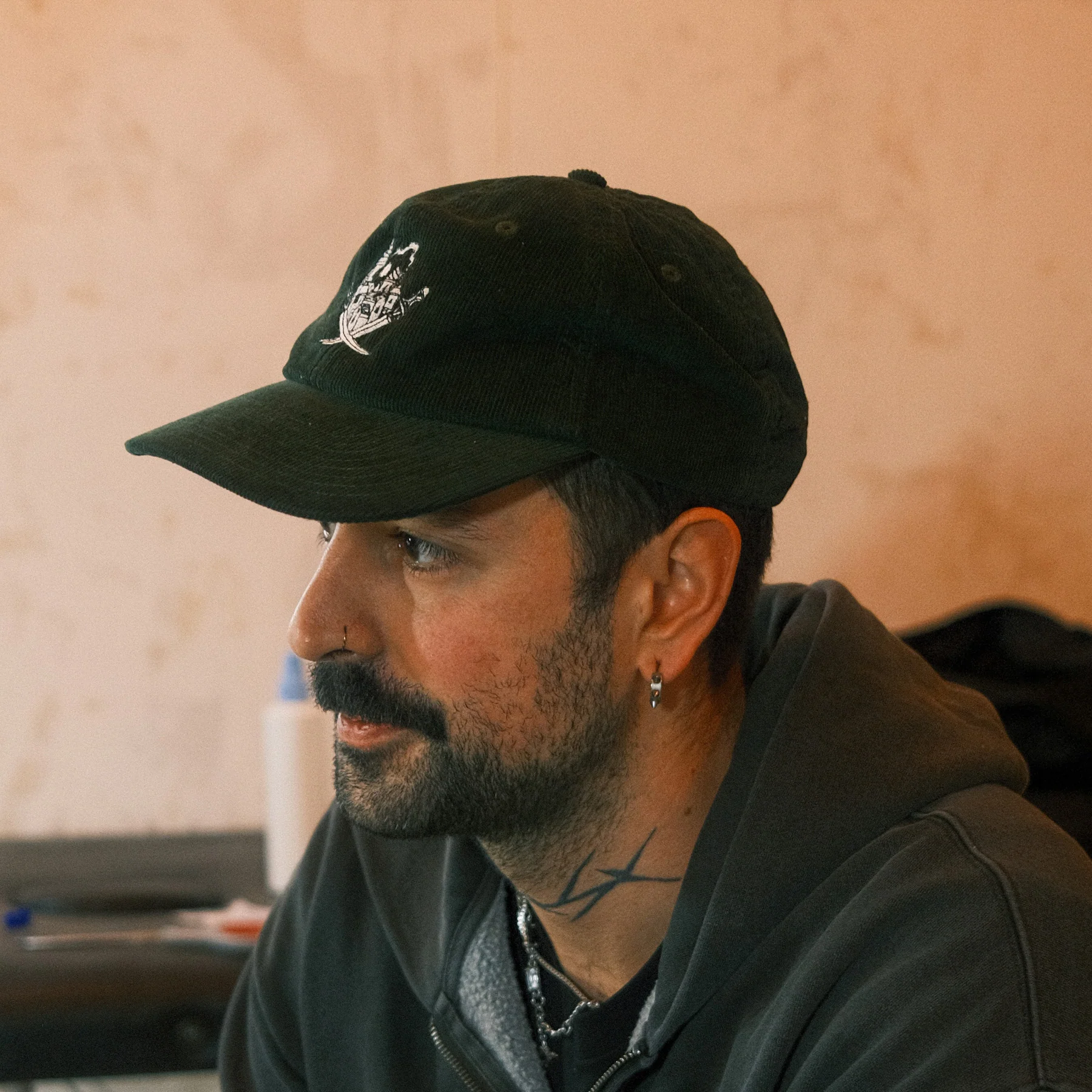 Corduroy Green Cap - Image 4