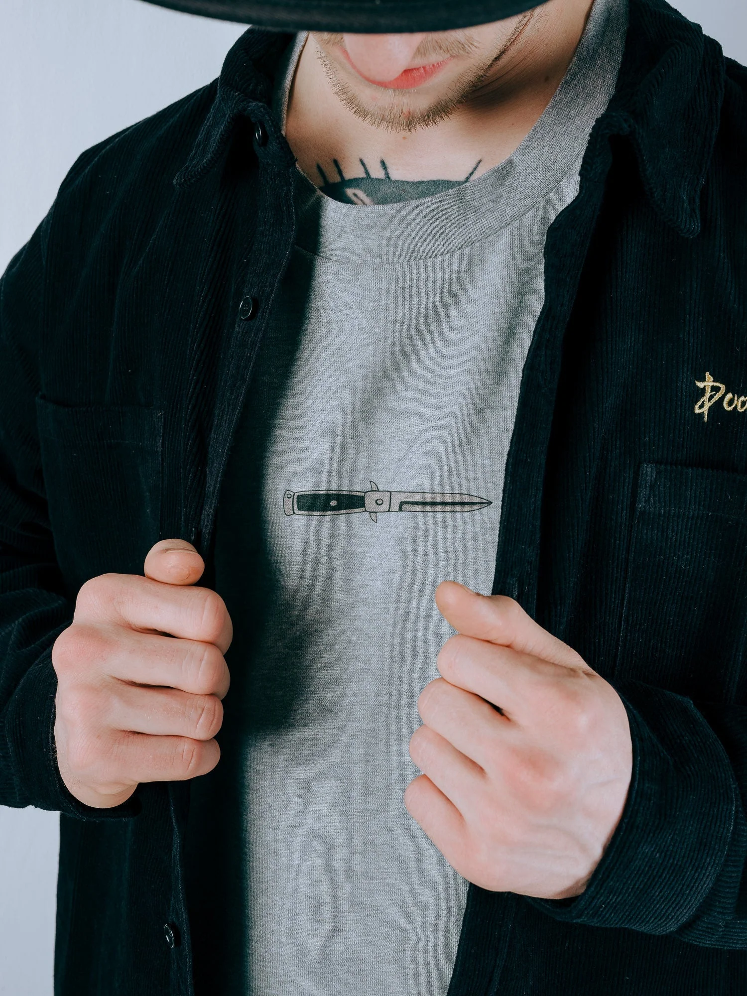 Essential Corduroy Shirt - Black - Image 7