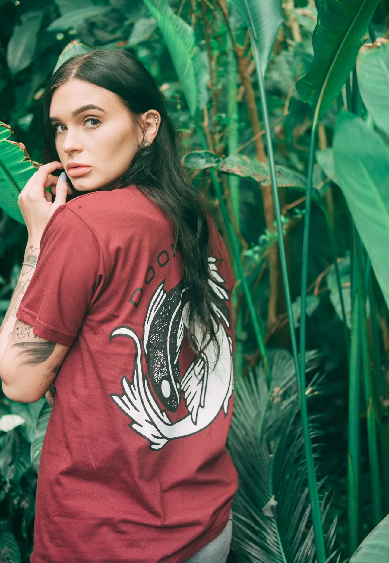 Yin-yang Burgundy T-shirt - Image 2